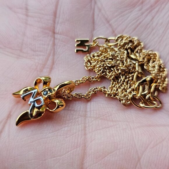 Nina Ricci Paris Women Necklace NR Pendant Gold Tone Jewelry w/ Box Bijoux Mode - Picture 6 of 11